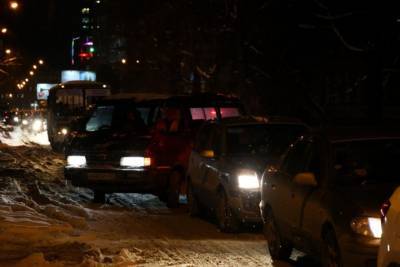 Утром в среду новосибирские автомобилисты застревают в пробках