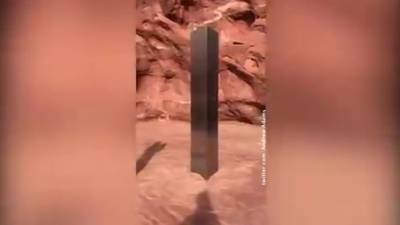 Арт-объект или привет с другой планеты: загадка монолита в пустыне Юты