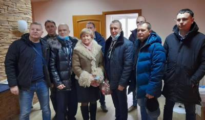 17 хабаровских депутатов, объявивших о выходе из ЛДПР, передумали
