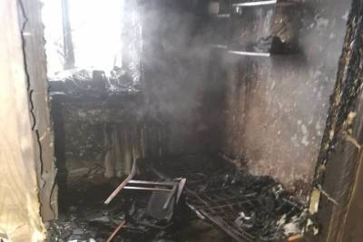 В Челябинской области при пожаре чуть не погибла двухлетняя девочка