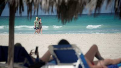 На Кубе коронавирус выявлен у 19 российских туристов