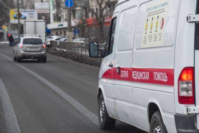 В Волгограде пациентка пострадала при экстренном торможении скорой