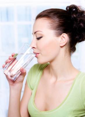 Сколько можно пить в день минеральной воды