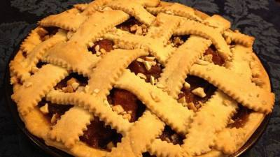 Добрые дела и выпечка пирогов: приметы на 25 ноября