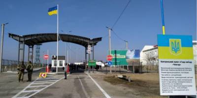 Коронавирус в Крыму. Украина готова развернуть гуманитарные лагеря на админгранице, но Россия против — замминистра