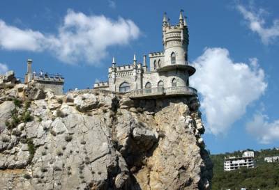 "Ласточкино гнездо" открыто после реставрации в Крыму