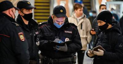 Московским полицейским приказали чаще штрафовать за отсутствие масок
