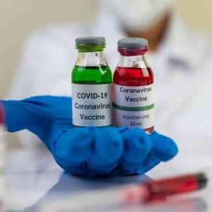 Первые вакцинации от коронавируса в ЕС хотят провести до конца декабря