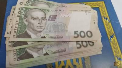 Кредиты, коллекторы и долги: как украинцам правильно покупать деньги, советы адвоката