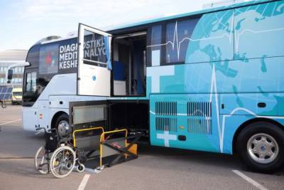 В регионы Казахстана отправляются 100 клиник на колесах