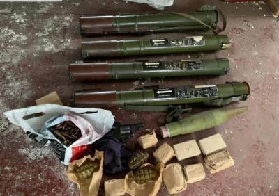 На Донбассе в схроне нашли четыре гранатомета