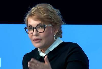Счастливы вместе: Юлия Тимошенко в объятьях мужа и дочери – редкие кадры из семейного архива