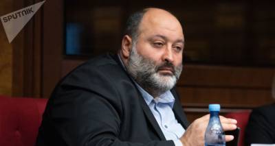 Вараздат Карапетян сложил депутатский мандат, он станет торгпредом Армении в Китае