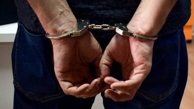 «Смотрящего» за Тюменью арестовали за крышевание проституток: подробности громкого дела