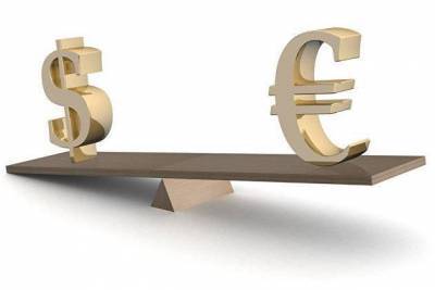 Курс доллара стабилизируется к евро