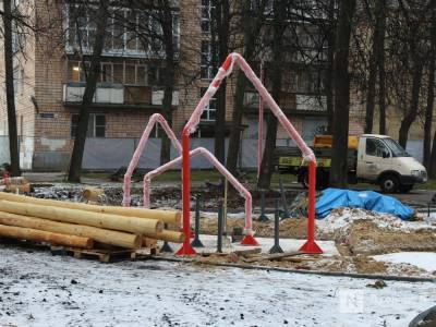 Нижегородцы обеспокоены небезопасностью детской площадки в сквере Свердлова