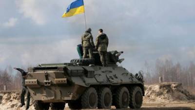 Во время перемирия погибли 4 украинских военных, - Хомчак