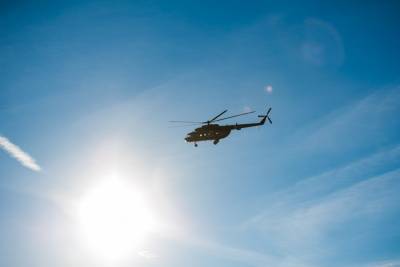 Вертолет в Волгограде жестко приземлился в аэропорту