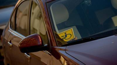 Мосгордума отвергла законопроект о праве бесплатной парковки для инвалидов
