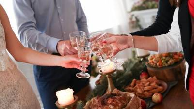 «Трезвая Россия» предложила встречать Новый год без алкоголя