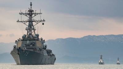 Британское СМИ заявило об «угрозе войны» из-за вторжения эсминца США в воды РФ