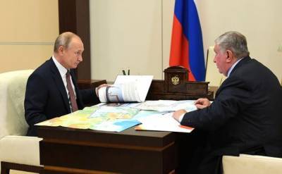 Глава «Роснефти доложил Путину о реализации проектов на верфи «Звезда»