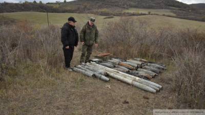 Российские миротворцы осуществляют поиски погибших в Карабахе