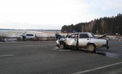 На трассе Екатеринбург - Тюмень насмерть разбился водитель