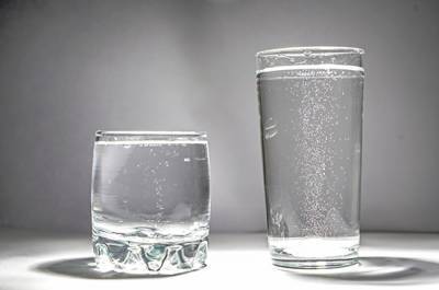 Эксперты выявили лазейки для фальсификаторов бутилированной воды