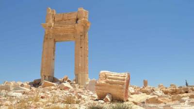 Власти Сирии организовали для детей поездку к древним руинам Катна в Хомсе