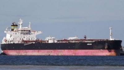 Мальтийский танкер подорвался на мине в Красном море