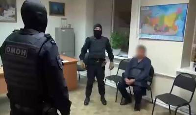 В Тюмени полиция задержала криминальную группу. На них жаловались проститутки