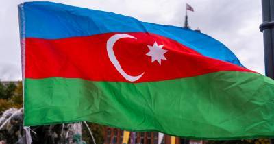 Хикмет Гаджиев - В Баку резолюцию Сената Франции по Карабаху назвали "клочком бумаги" - ren.tv - Франция - Азербайджан - Нагорный Карабах