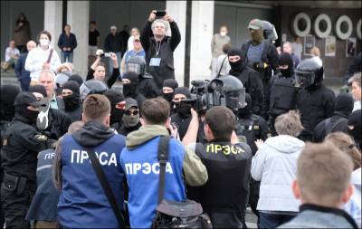 Репортаж с петлей на шее. Белорусские власти прессуют прессу по беспределу