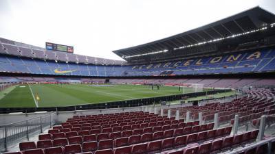 «Барселона» отреагировала на смерть Марадоны