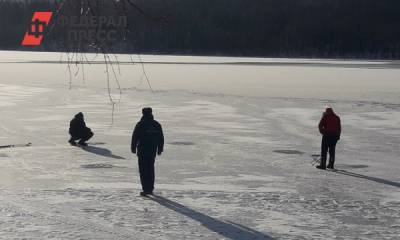 В Киренском районе спасли рыбаков с дрейфующей льдины