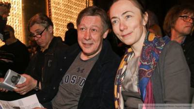 Адвокат Жорин отверг версию о разводе Кругликовой с Ефремовым ради выгоды
