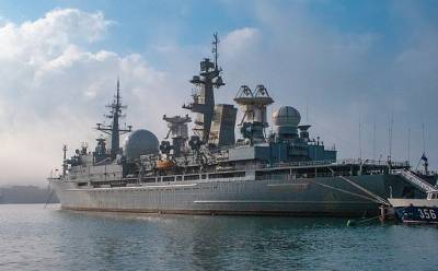 «Штаб звездных войн»: какой суперкорабль ВМФ России так прозвали