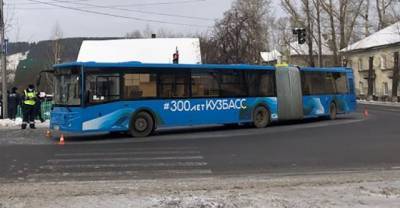 В ГИБДД рассказали подробности ДТП с новым автобусом в Новокузнецке
