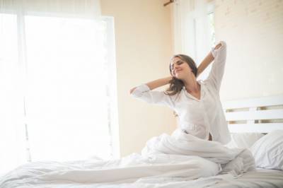 Как правильно просыпаться по утрам: 5 эффективных правил
