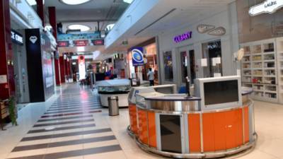 После 122 дней карантина: 15 торговых центров возобновят работу