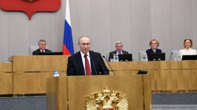 Путин распорядился расширить применение ОС "Аврора" в России