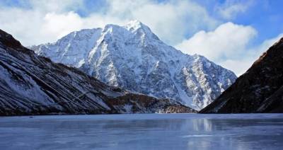 Грант АБР поддерживает модернизацию системы мониторинга и раннего предупреждения Сарезского озера в Таджикистане