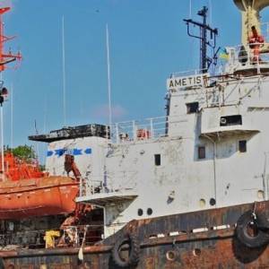 Под Одессой тонет судно «Аметист»: море загрязняется нефтепродуктами