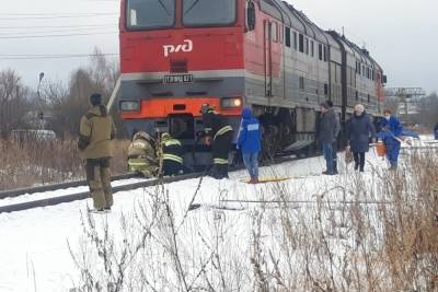 В Ивановской области мужчина погиб под колесами поезда