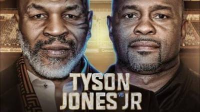 Тайсону позволили нокаутировать Джонса в бою легенд бокса