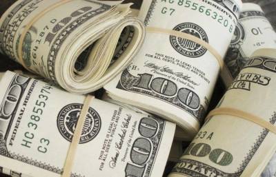 Открытие межбанка: Доллар прибавил к открытию межбанка копейку