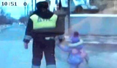 В Астрахани трехлетняя девочка сбежала из детского сада