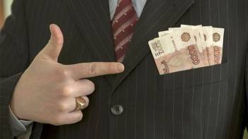 Пир во время ковида: чиновники могут получить 201 миллиард рублей в качестве премий