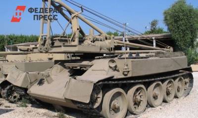 На Ямале главу села заставили разбираться с ржавеющим танком
